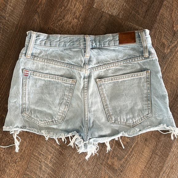 BDG -Urban Outfitters Cut off shorts - Picture 7 of 10